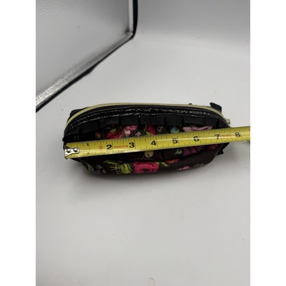Betsey Johnson Cosmetic Bag Makeup Ruffle Floral Black Travel - Used - See Photo - Picture 12 of 14
